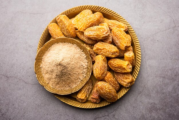 Dry Dates (Nur Chuhary)